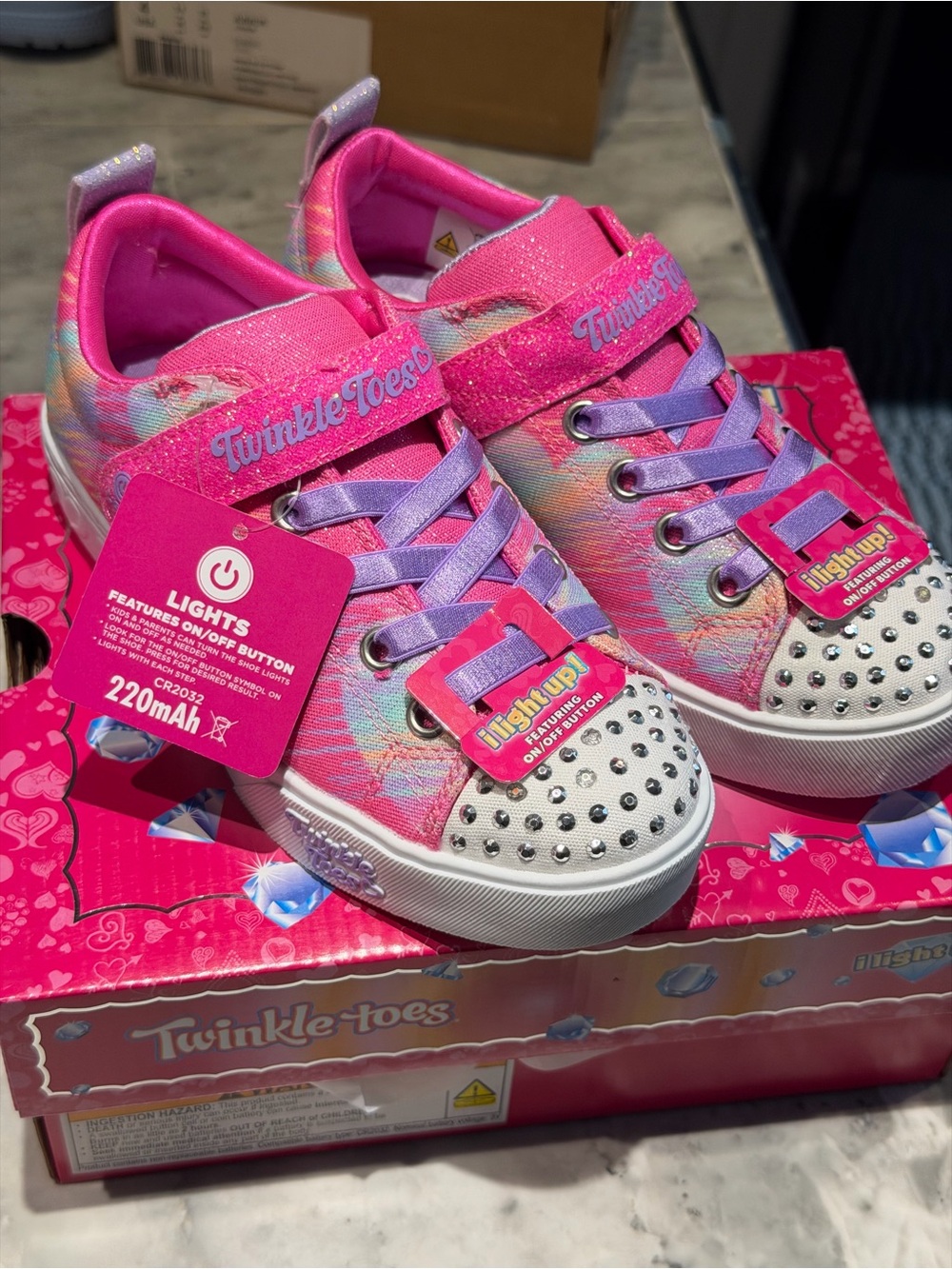 Girls' Pink Light-Up Glitter Sneakers